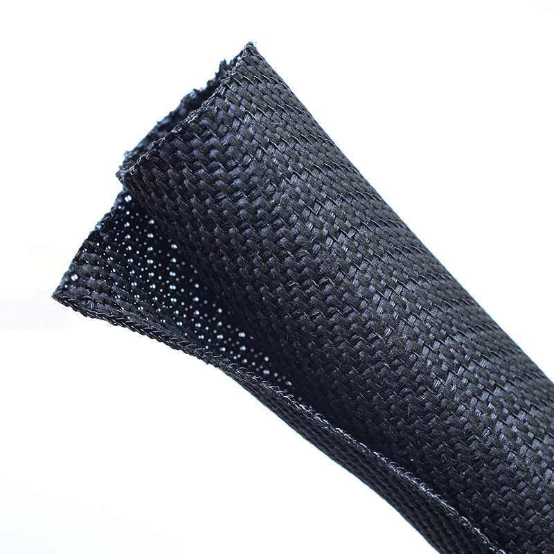 Bảo vệ cáp công nghiệp với ống bọc vải tự cuộn