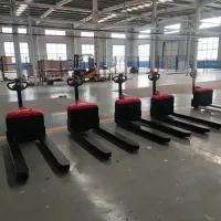 Chariot élévateur électrique empileur à marche