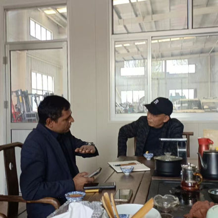 Welcome Indian customers to negotiate at the factory