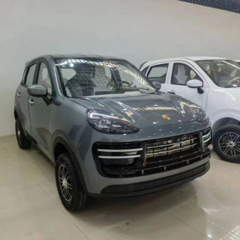 Sedan listrik. Sedan energi baru Porsche berkecepatan rendah untuk bepergian