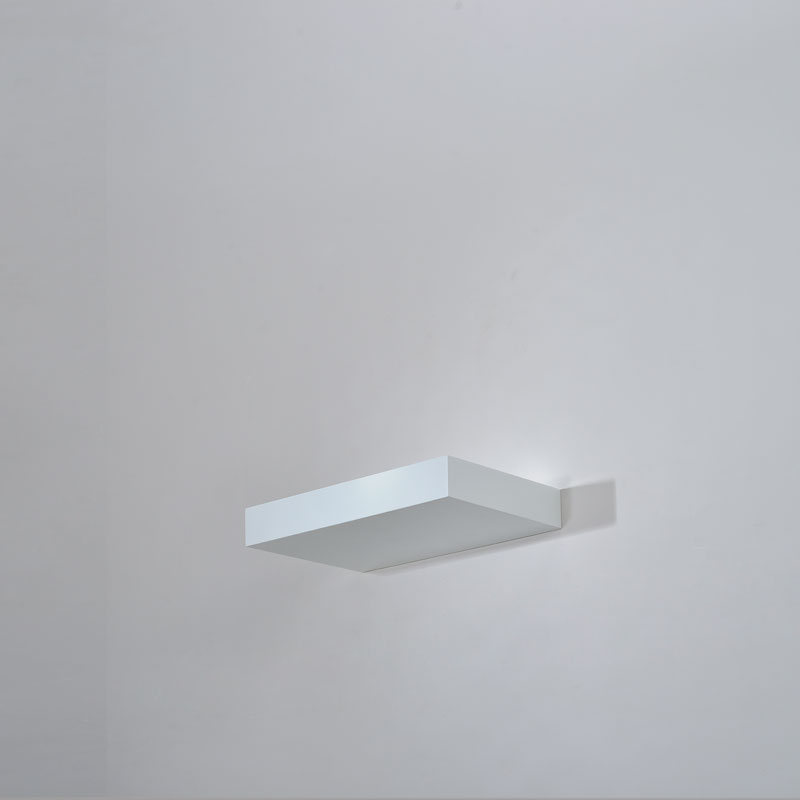 aluminum wall lamp suitable for bedroom