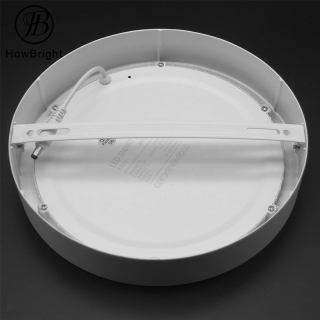 Plafoniera a pannello LED rotonda con montaggio su superficie