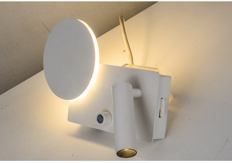 wall light