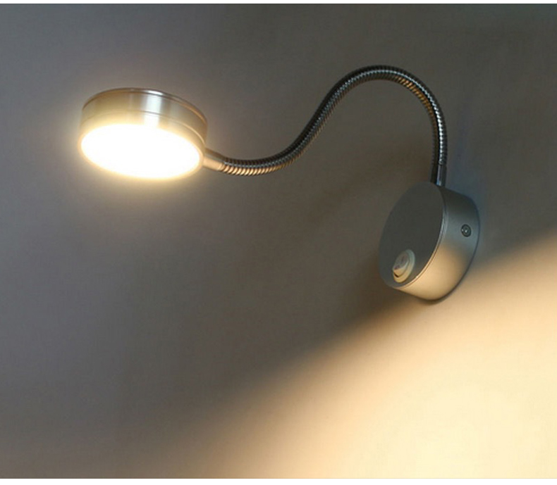 Bracket light