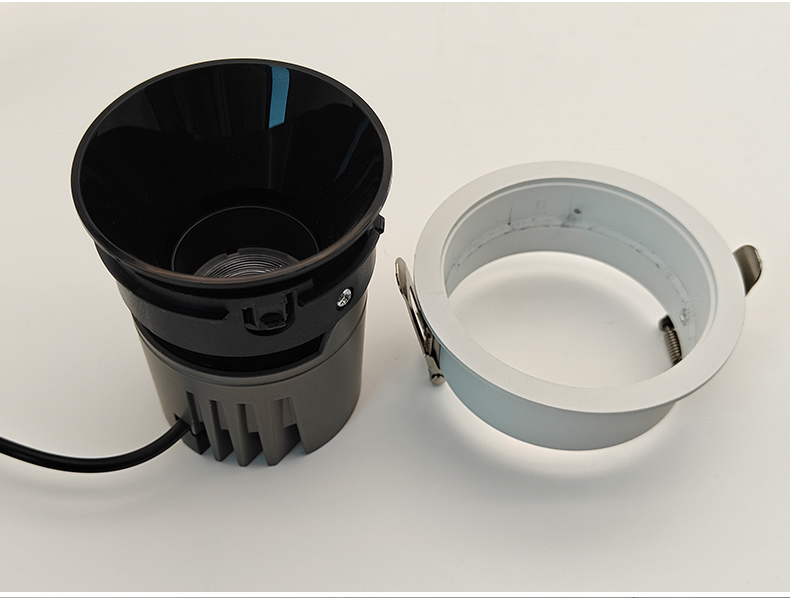 Adjustable Angle Downlight Adjustable Angle Downlight