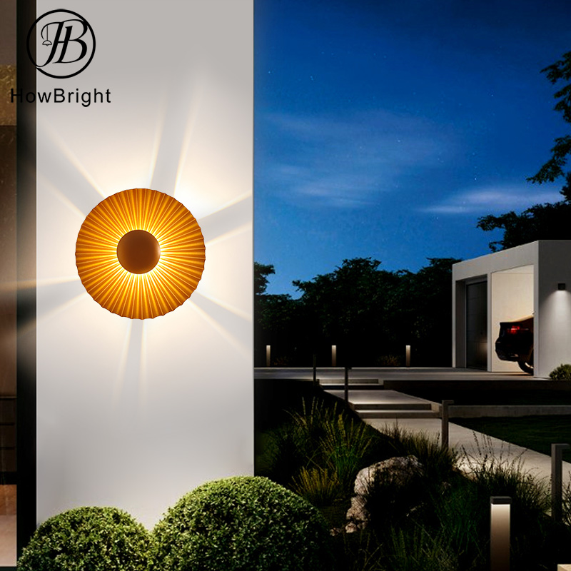 Golden Ripple Wall Lamp