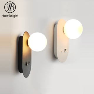 Настенный светодиодный светильник для чтения у кровати в отеле