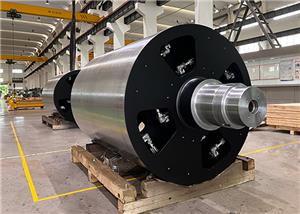 Con lăn gia nhiệt là một bộ phận quan trọng của máy ép con lăn tấm nhựa nhiệt dẻo