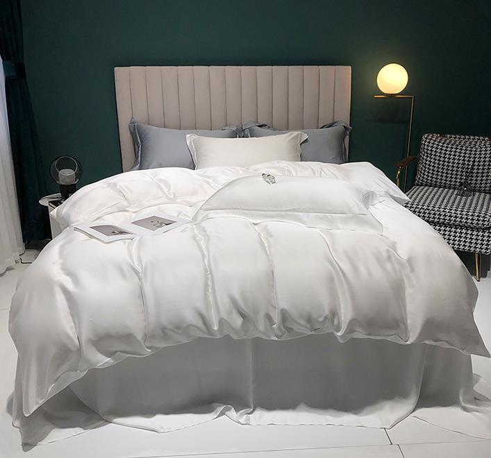 Reversible White All Season Solid Comforter