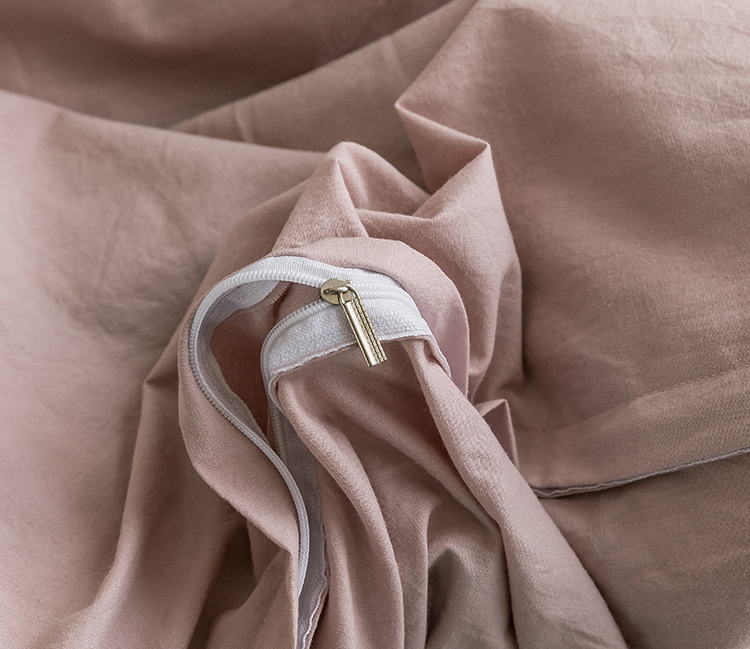 Solid Green Color Double Needle Sewed Washed Cotton Bedding