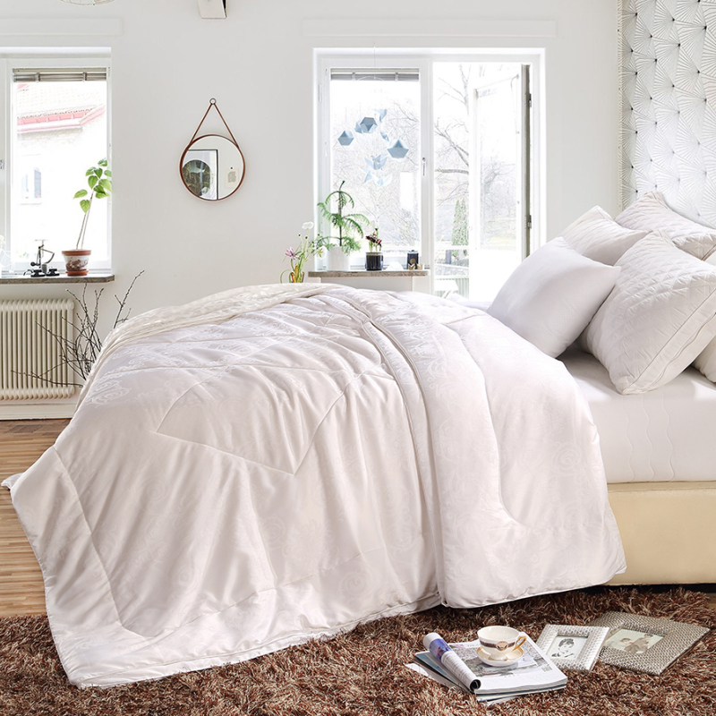 편안한 결합 실크 자카드 이불 세트