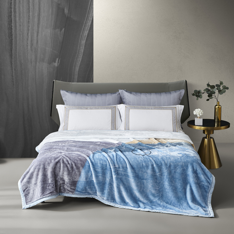 Легкое сверхмягкое уютное плюшевое одеяло