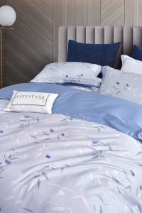 섬세한 블루 플로럴 패턴 4피스 코튼 침구 세트 --- 벤란