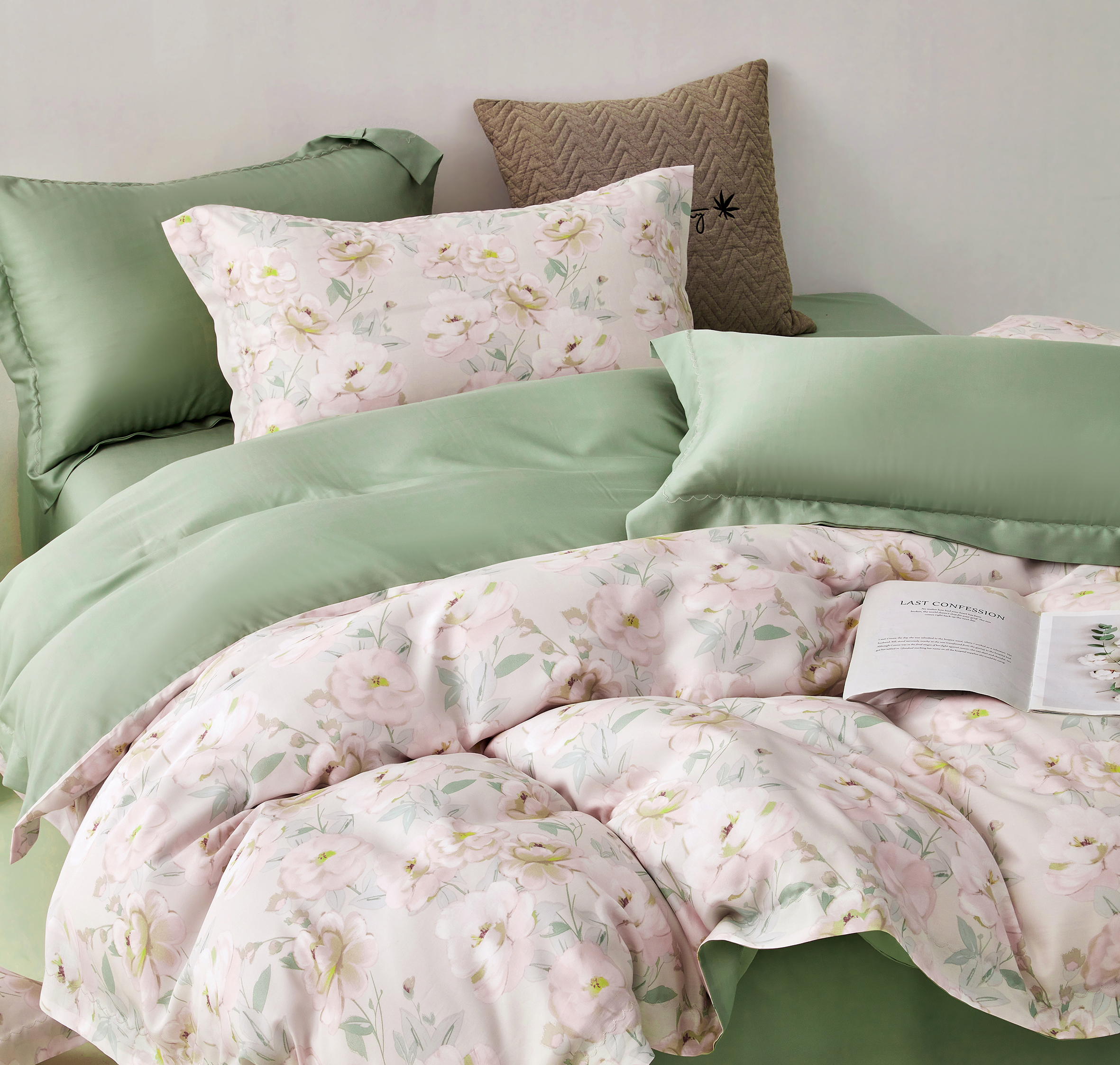 Luxury Floral Pink Jacquard Cotton Bedding Set