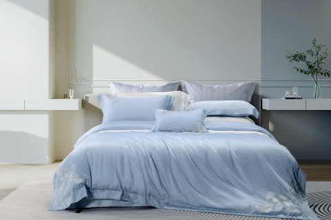 럭셔리 라이오셀-코튼 블렌드 4피스 자수 침구 세트 --- 야무