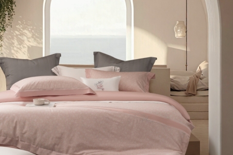 Delicate Ribbon-Style Embroidery Bedding Set --- Champs Elegance