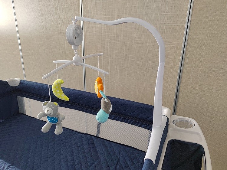 Manufacturer new design 2023 Hot sale Foldable baby Bedside crib travel cot playpen with printings