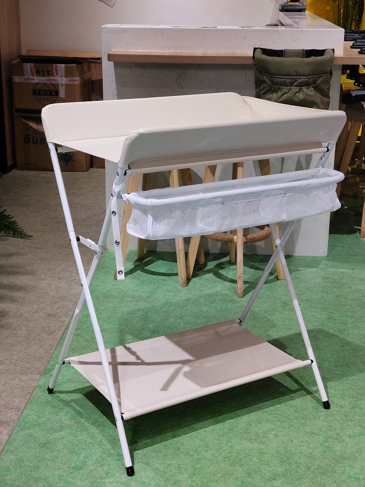 2023 Baby Changing pad Waterproof folded Baby Changer Table