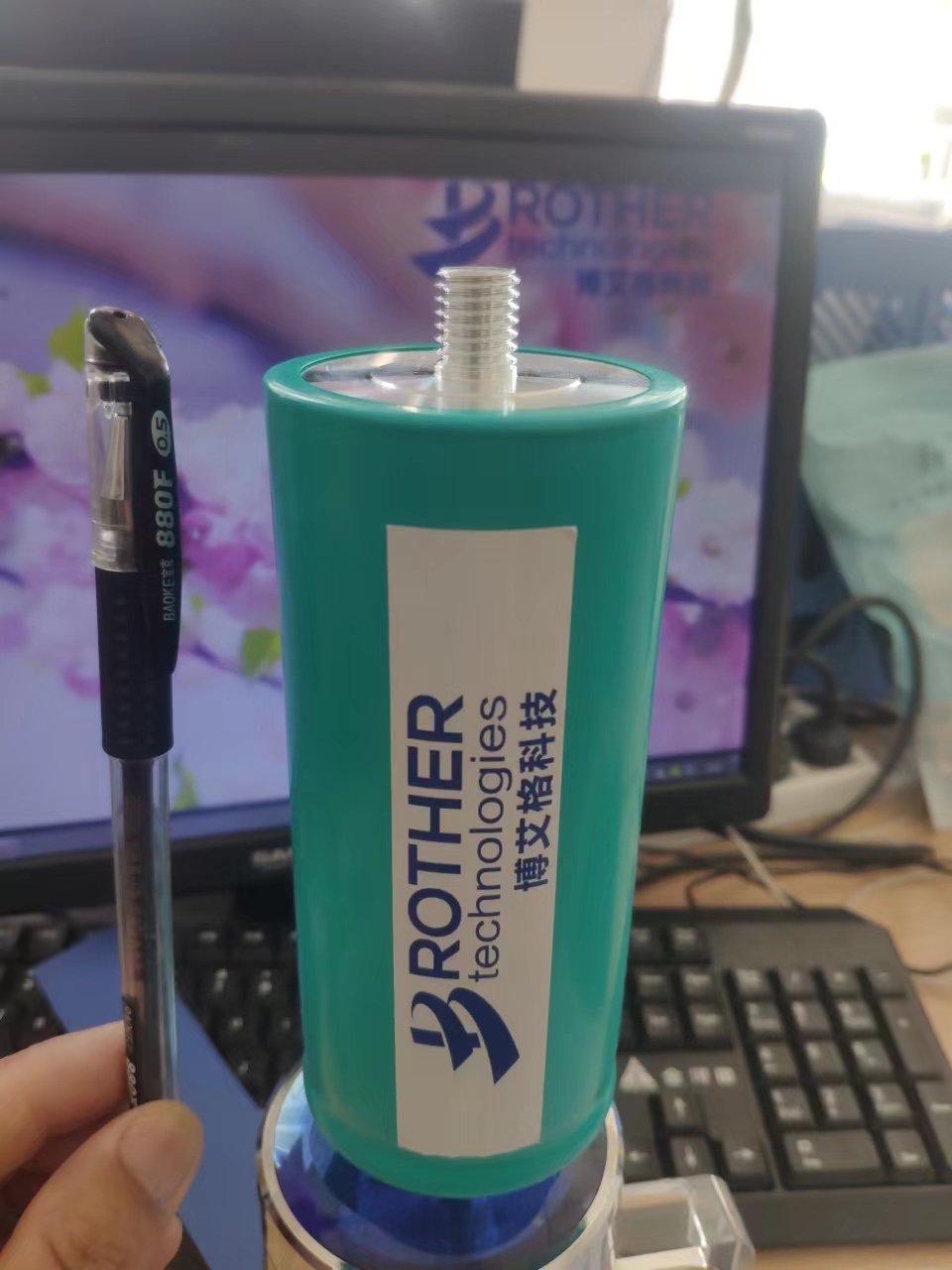 Supply 2.7 V 3000F SuperCapacitor Wholesale Factory Liaoning Brother