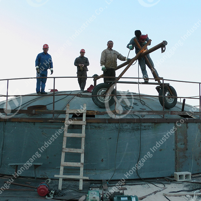 Qatar, Oil Storage Tank