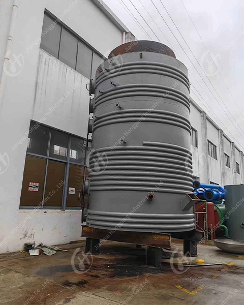 Vegetable oil extraction machine loading