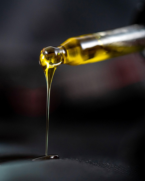 Effect of Selection and handling of oilseed crops on machine oil press efficiency