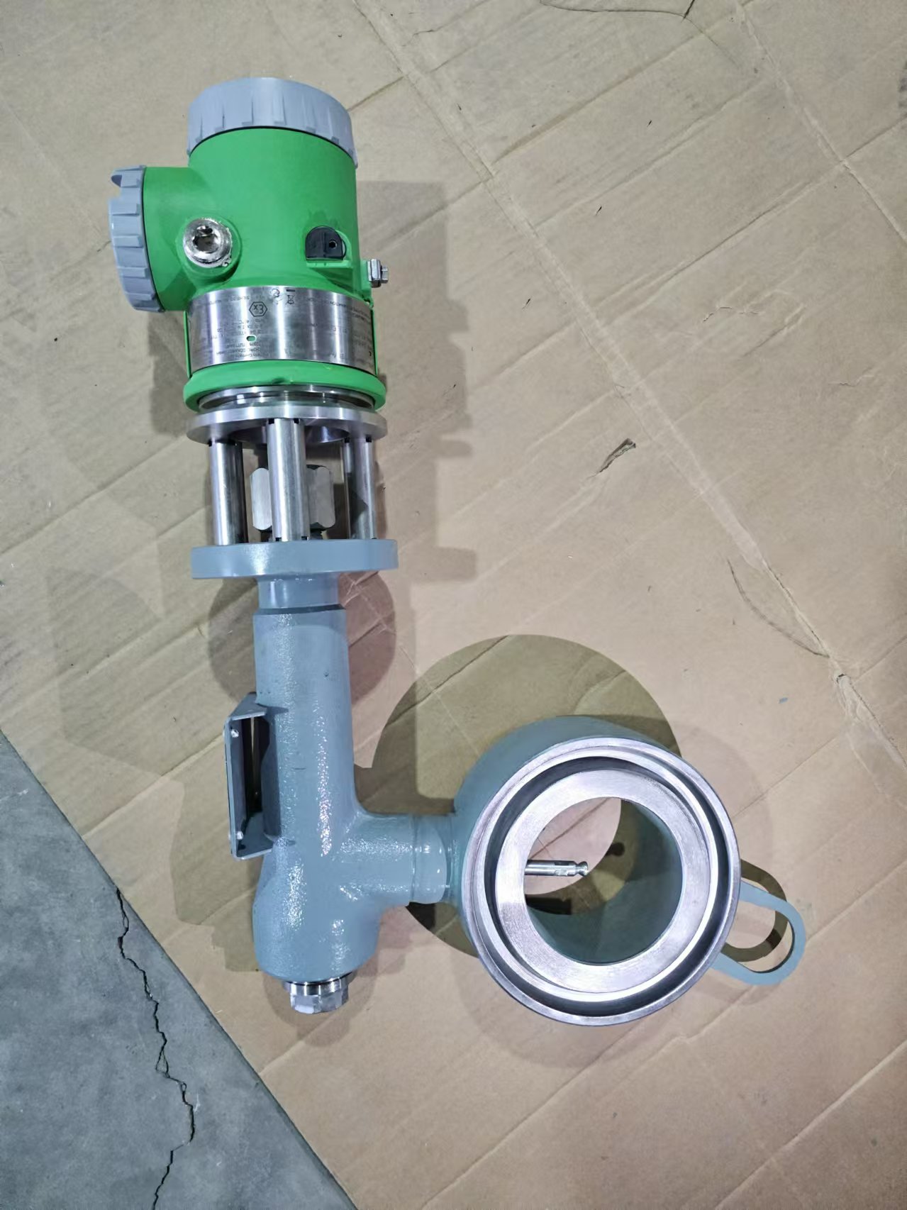 RJF sealing high pressure displacer buoy level transmitter