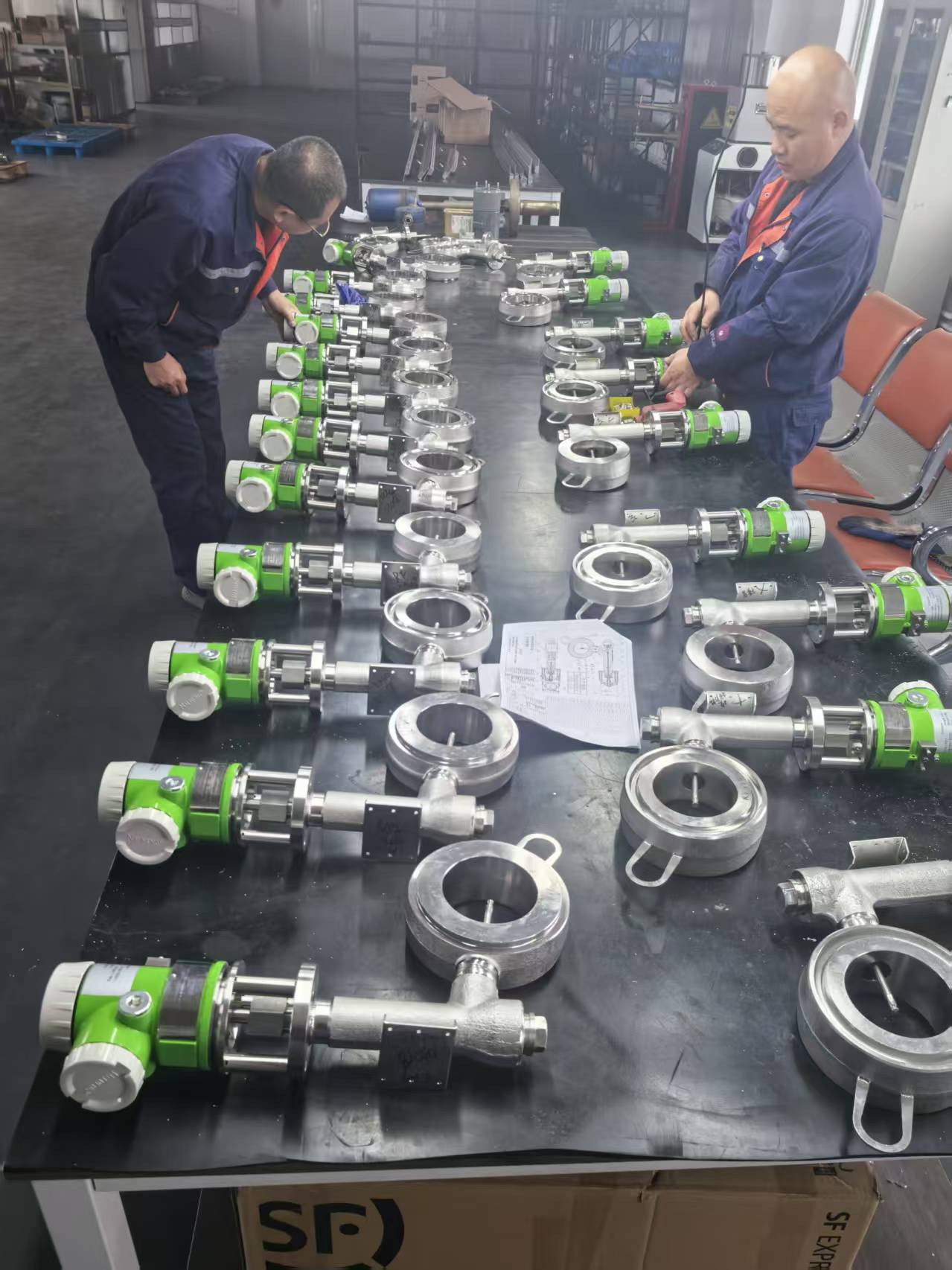 displacer level transmitter displacer level transmitter