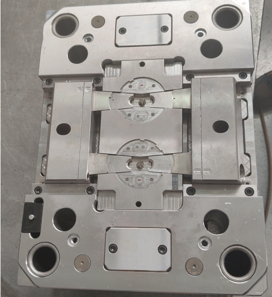 Sanitaryware Spare Parts Mould Customized Precise Plastic Mold