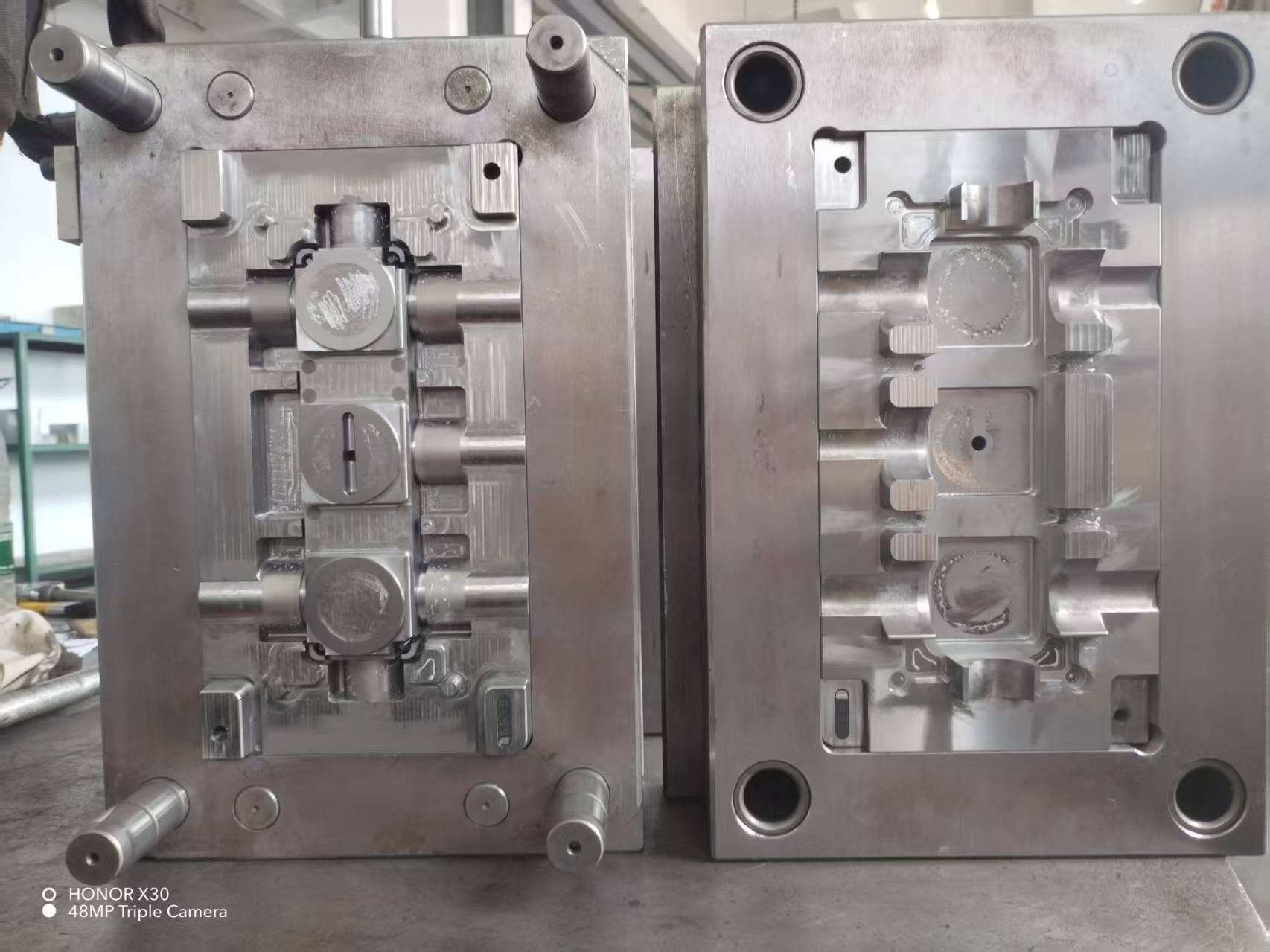 injection mold making