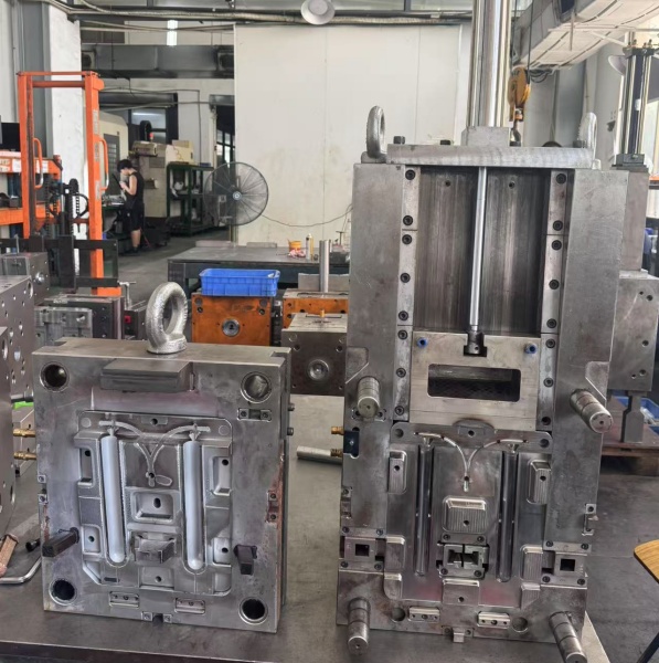 injection moulds