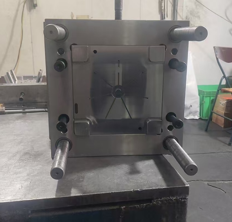 plastic mold factory plastic mold factory