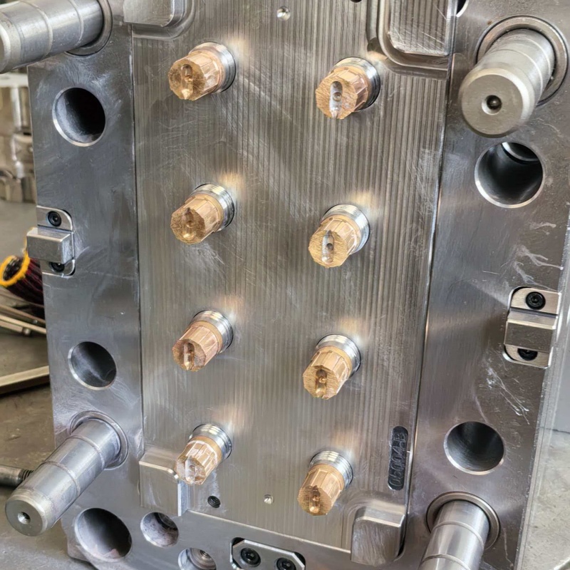 plastic processing machinery manufacturers