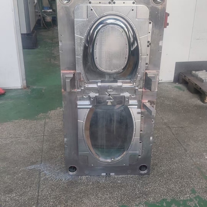 3 plate mould