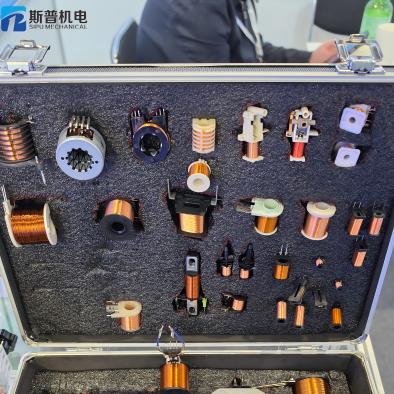 5.20 展会现场2(1).jpg