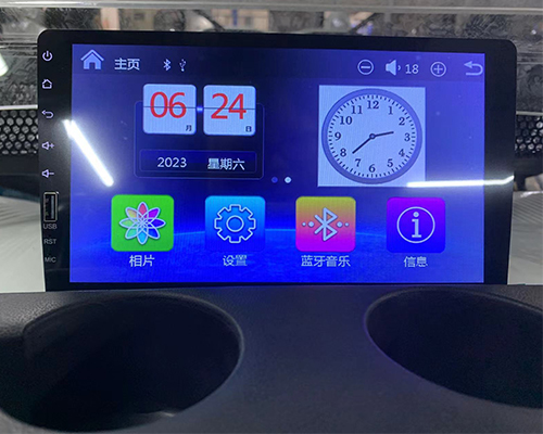 Golf cart multimedia player carplay