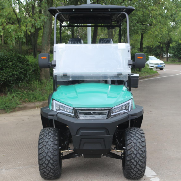Eco-Friendly Golf Cart with High-Capacity Battery for All-Day Use