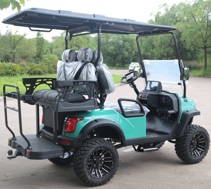 Eco-Friendly Golf Cart with High-Capacity Battery for All-Day Use