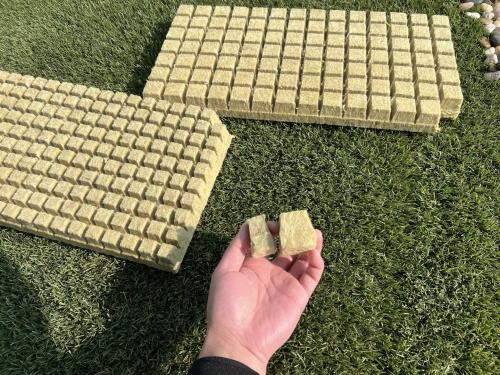 Grow Media: Factory - Direct Deals, Superior Quality Grow Media, Well - designed for Hydroponics, Strong Supply and Budget - friendly Pricing