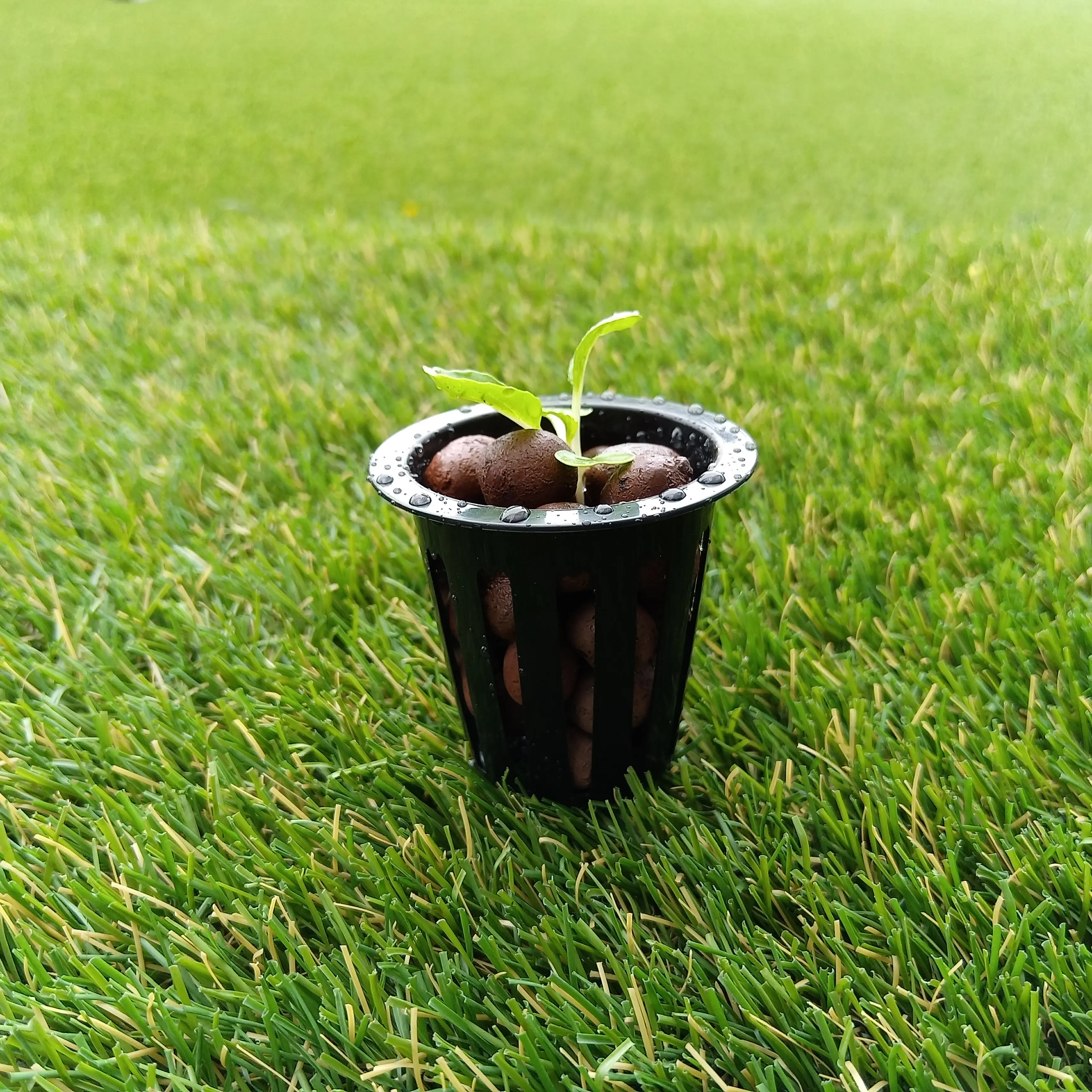 G&N Hydroponics Water Saving Hydroponics Greenhouse Equipment Virgin PVC NFT Channel Net Pot for Vertical Farming Growing System