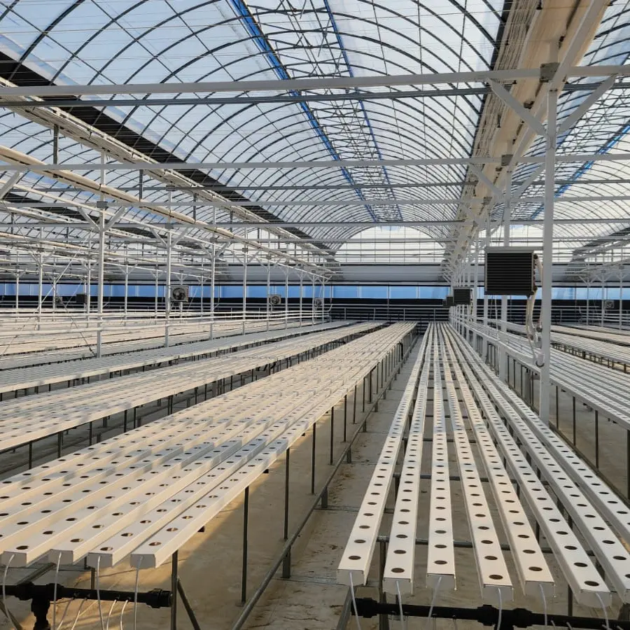 Commercial Planting Hydroponics Greenhouse Water Saving PVC NFT Channel for Vertical Farming Growing System