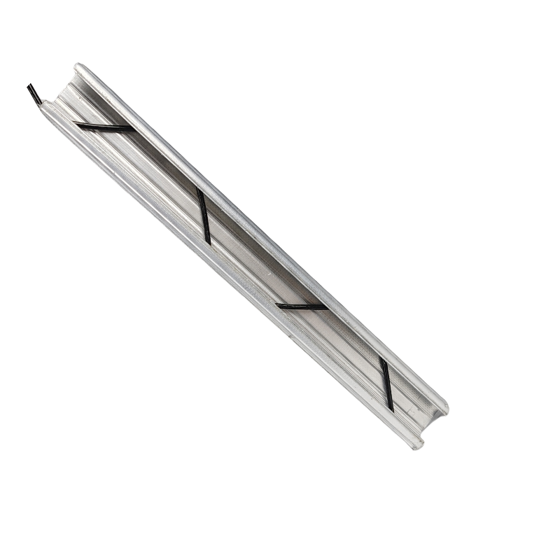 Durable Galvanized Slot Wiggle Wire – Secures Film for Greenhouses
