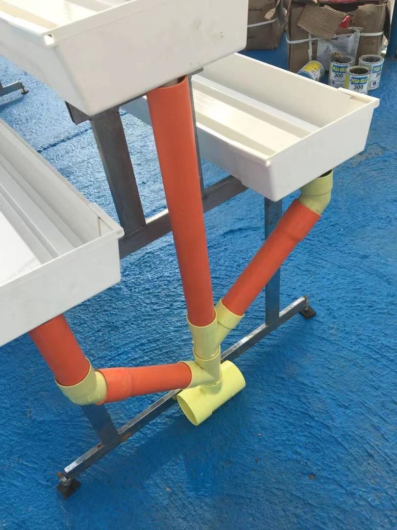 High Quality PVC NFT Gutter System Hydroponics Strawberry Gutter Greenhouse