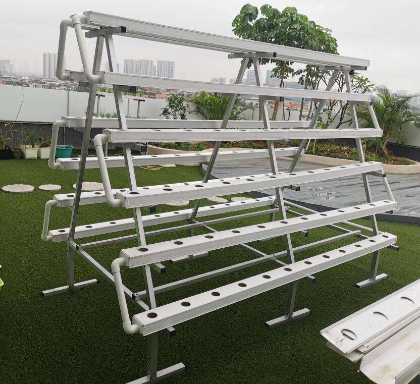 Agricultural Equipment 100x50mm NFT Hydroponics Greenhouse for Sale PVC Channel for Hydroponics System
