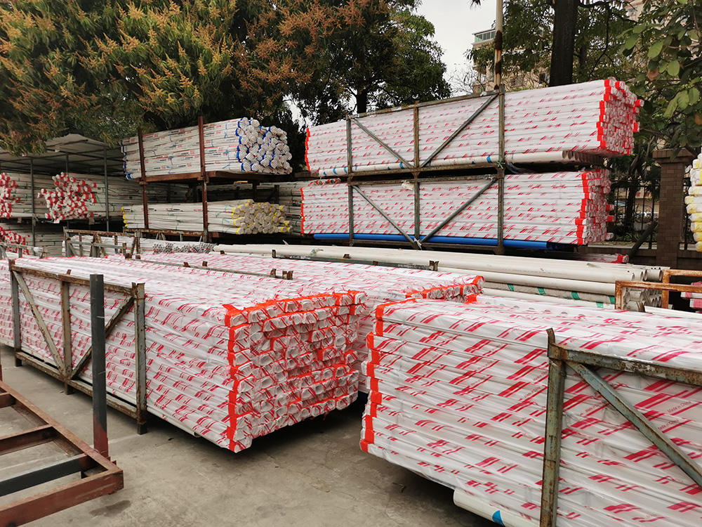 Wholesale Hydroponics Equipment NFT Hydroponics Container System PVC Channel Gutter for Growing System