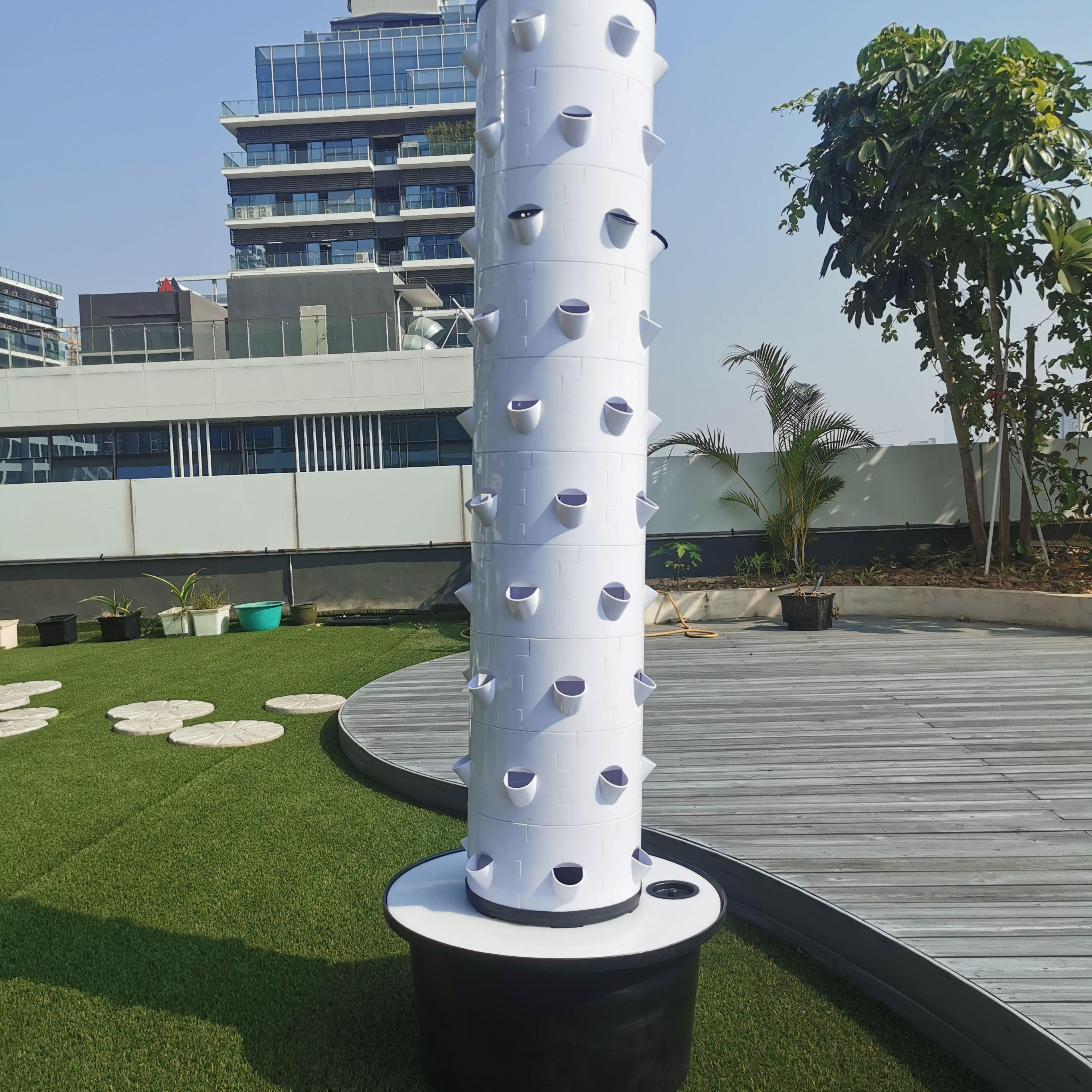 Aeroponic System Hydroponic Vertical Garden Grow Tower Growing Vegetables Herbs Plastic Column Tower System Greenhouse Farming