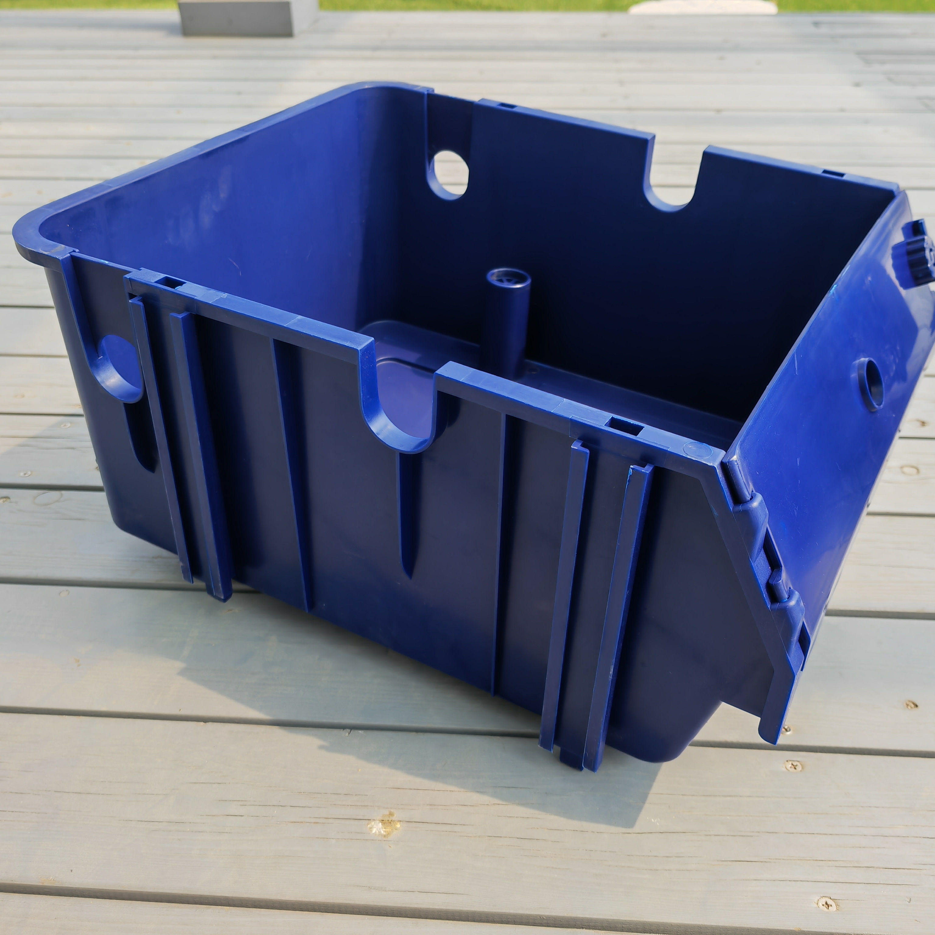 China Factory Customized Plastic Crab Box for Ras Indoor Farming RAS System