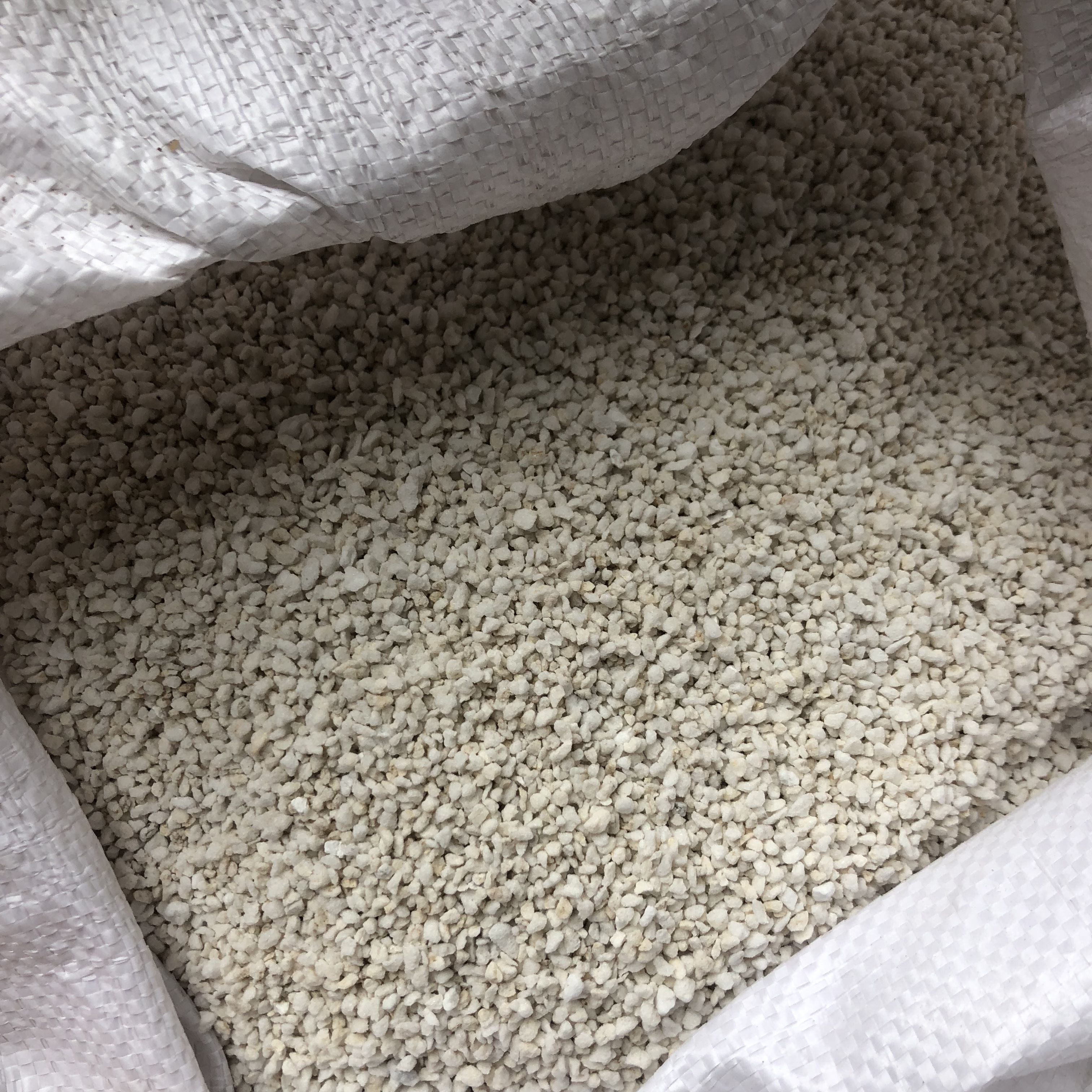 High Quality Large Single Layer Fireproof Perlite Insulation Waterproof PE Material