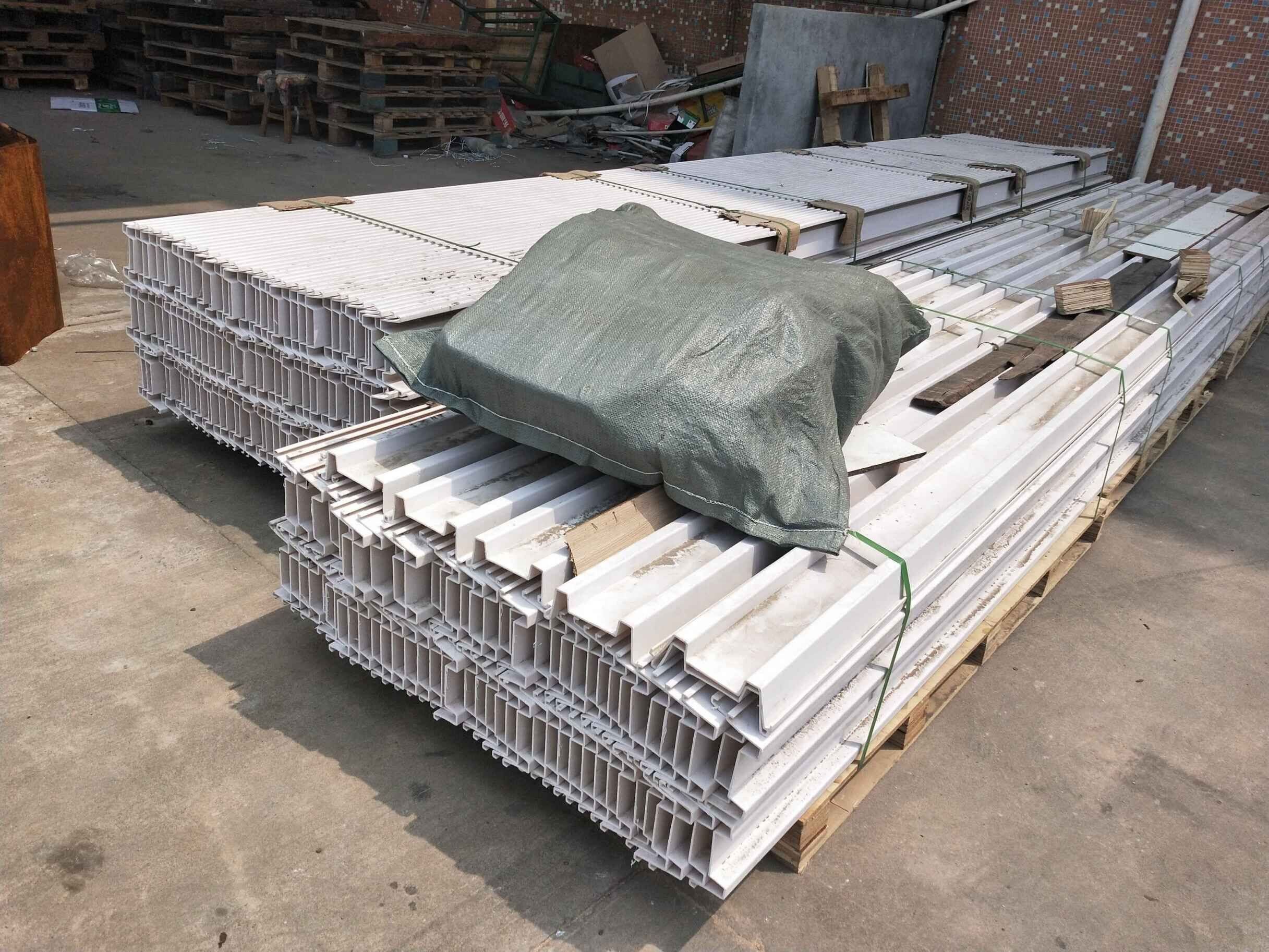 G&N Substrate Gutter Vertical Hydroponic System NSF Certified Commercial Greenhouse Strawberry Vertical Kit