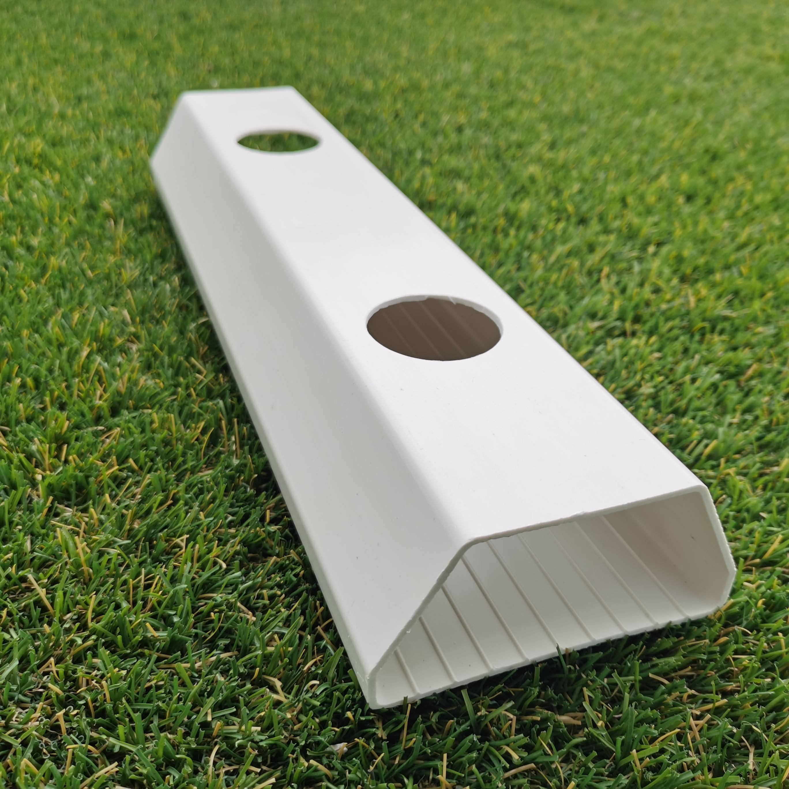 Agriculture Greenhouse Customized Hydroponic NFT Channel Systems with 100x50mm for Larger Root Lettuce Systems